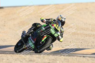 media/Dec-06-2025-CVMA (Sat) [[4a896cc04c]]/Race 9-500-400-350 Supersport/